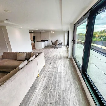 Luxury Penthouse Lejlighed
