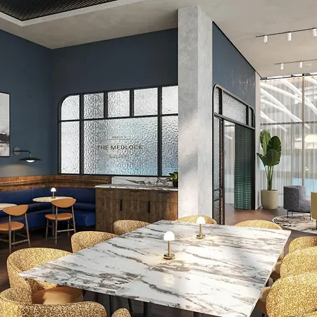 Hotel Radisson Blu Medlock Hotel, 4*