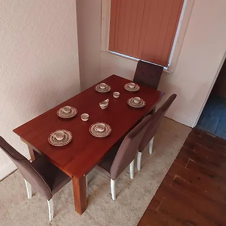 United Stadium, Old Trafford Tatil Evi *