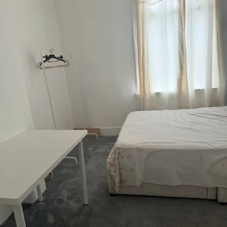 10 Whiteway Street Privat bolig *