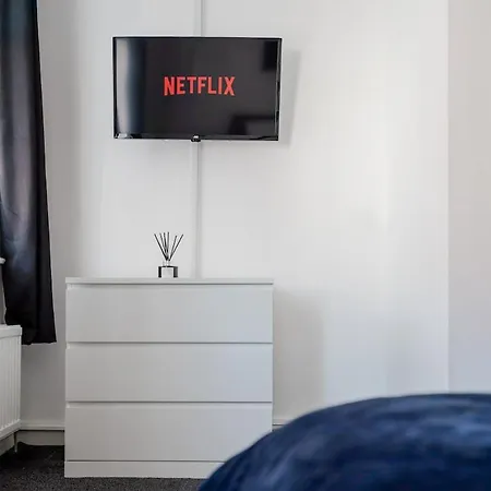 Stunning 2br House In Near Etihad And Coop Arena * Μάντσεστερ