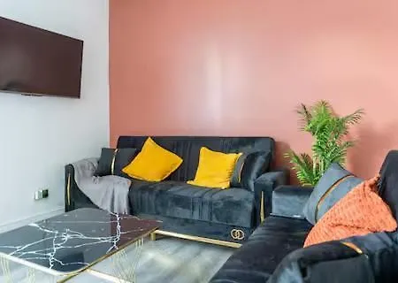 Mauldeth Shared House *