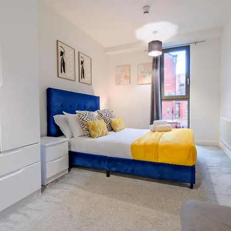 Bright Modern Townhouse With Free Parking * Mánchester