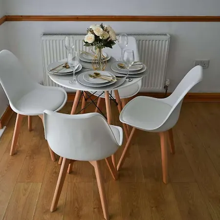 Elegant With Hot Tub Mánchester