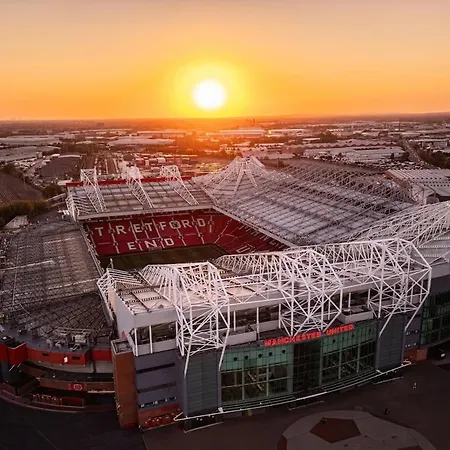 Cosy Luxe With Fresh Bakes