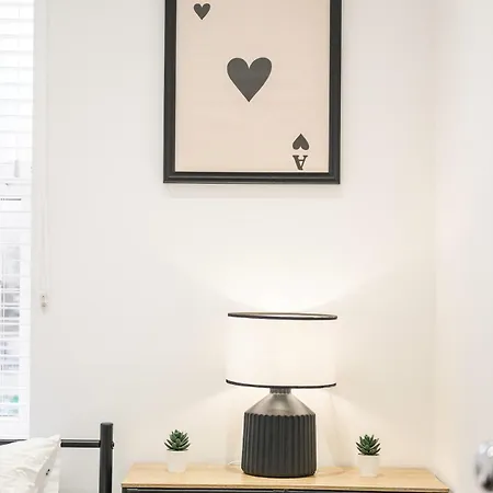 Ferienhaus Contractors Pad Wi-fi Free Parking 20 - Off Monthly *