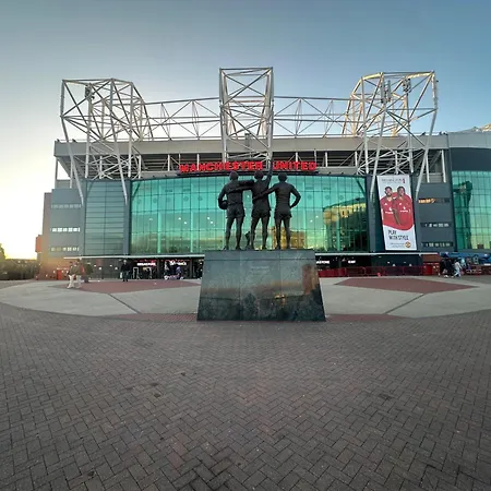 Hendham - Near Etihad Stadium, Coop Live Arena, National Cycling Centre & 24 Hour Asda 招待所 *