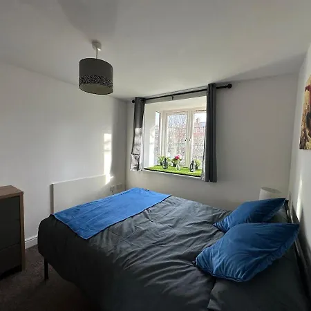 Modern Essential Flat In Chorlton Lägenhet *