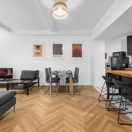 Brand New Centre 3 Bed Flat By Superhost Апартаменты Манчестер