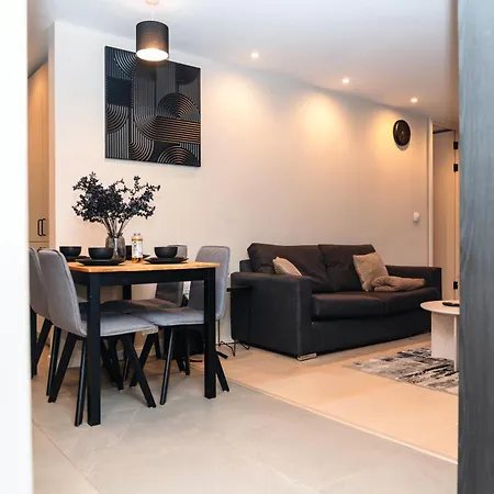 Daire Stylish 2bed Balcony & View Centre Manchester