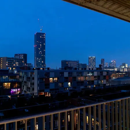 Stylish 2bed Balcony & View Centre Daire Manchester