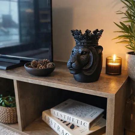 The Executive Centre Balcony Daire