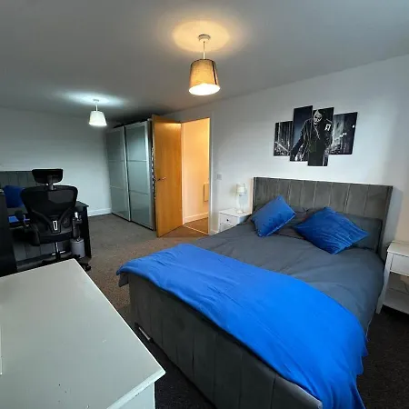 Lägenhet Modern Essential Flat In Chorlton