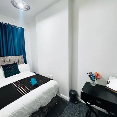 The One Retreat Манчестер