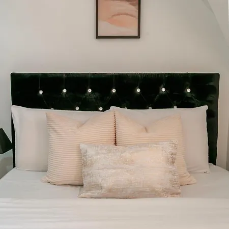 Appartement Perfect For Contractors, Free Parking, *
