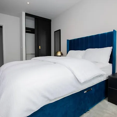 Luxury - - Pool - Terrace - Gym - Parking - 公寓