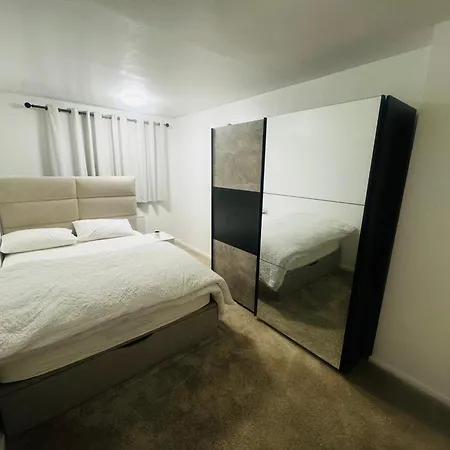 Promise Deluxe Apartment