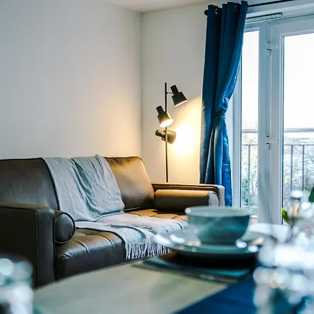 The Salford Luxe - Chic & Modern 2-bed Living - Business Or Work-friendly By Parydise Lägenhet Manchester