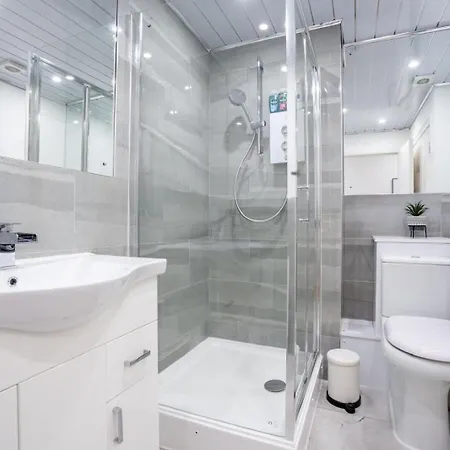 Stylish Modern In The Heart Of The *