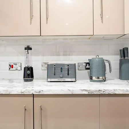 דירה Stylish Modern In The Heart Of The