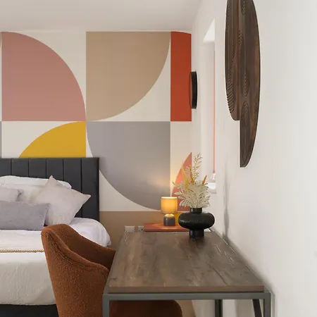 Stylish 3br - Sleeps 7 - 15 Min To Centre, Parking Garden & Fast Wi-fi Lejlighed Manchester