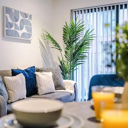 Centre, Comfy 1 Bedroom Lejlighed *