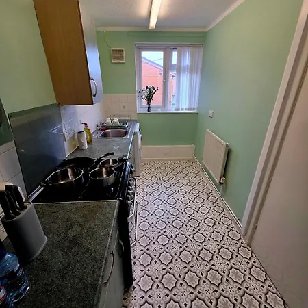 Cosy Modern 1 Bed Near Coop Live And Etihad Stadium مانشستر