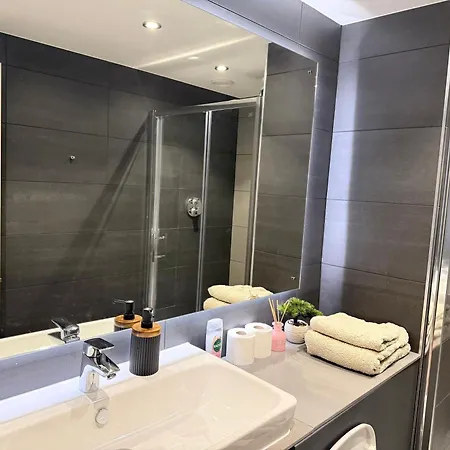 Modern 2br In Piccadilly Apartament Manchester