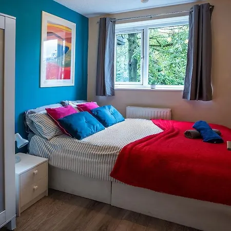 דירה Stylish In Salford With Free Parking *
