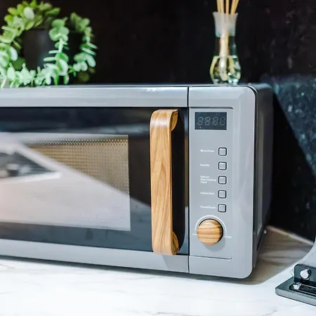 Apartman The Salford Luxe Apt - Chic & Modern 2-Bed Living - Business Or Work-Friendly Stay By Parydise Properties *