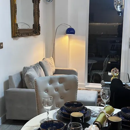 Mega12 Luxury Modern At Centre,2 Bath, 2 Toilets, 2 King Beds,-free Car Park Апартаменты Манчестер