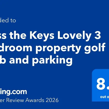 Pass The Keys Lovely 3 Bedroom Golf Club And Parking *