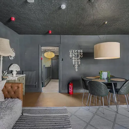 Guestready - Rose And Monkey Hotel