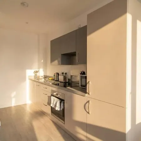 公寓 Modern In Salford Great Views *