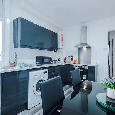 Σπίτι διακοπών Fun & Spacious 3bed L Pool Table & Pingpong Table *