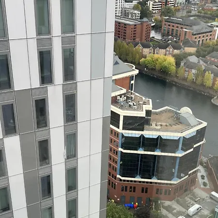 아파트 1 Bed Sleeps 2 - Wifi & Tv *