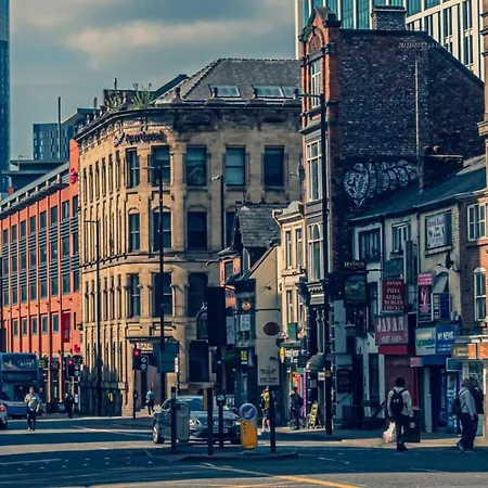 Feriehus House In Mvs Snug Urban Hideaway Manchester