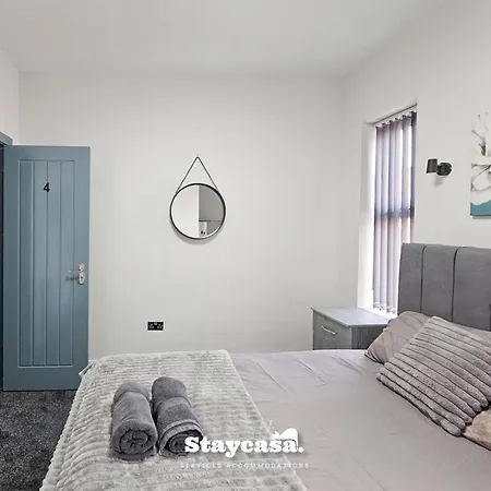 Selvedge Hideout 5min To With Street Parking بيت للعطل مانشستر