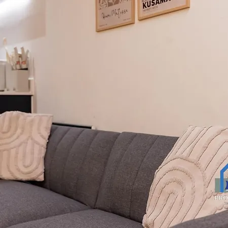 Sky Duplex-balcony-roof Terrace-parking Manchester
