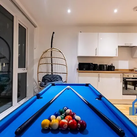 アパート Condo-terrace-gym-games -free Secure Parking- マンチェスター