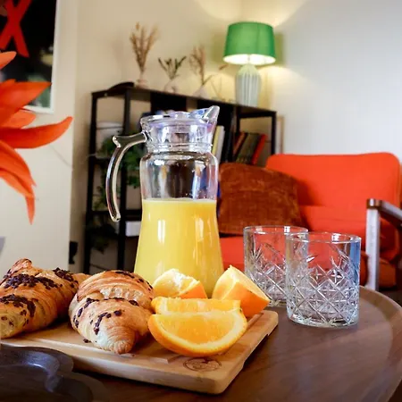 Near Uni And Hospital - Long - Fast Wi-fi - 15 Mins To Appartamento