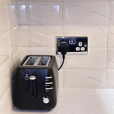 Elite 1-bedroom Flat Apartment *