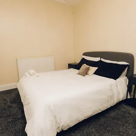 The Range Nestled Nook