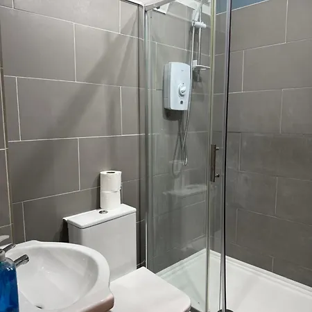 Casa Cove 2br Flat Free Parking, 5 Min To Hospital
