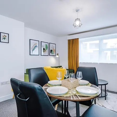 Stylish 2 Bedroom, 2 Bathroom With Free Parking Apartamento Manchester