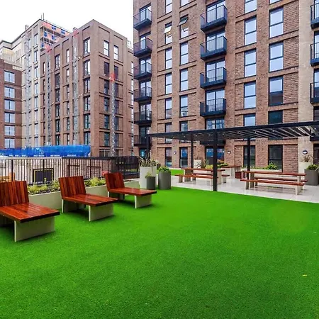 Cosy 1br Near Media & Centre