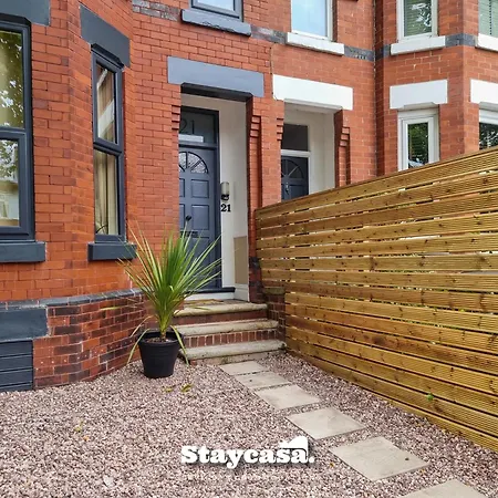 Spacious 5br In Leafy Withington Manchester