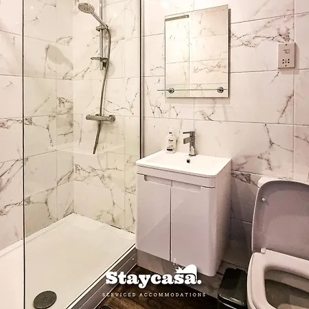 Modern Centre Stunning 18th Floor View Apartment Manchester