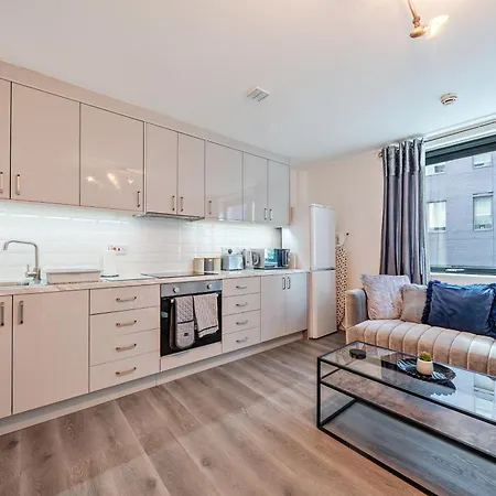 Spacious 2 Double Bedroom Near Centre, Salford Διαμέρισμα Μάντσεστερ