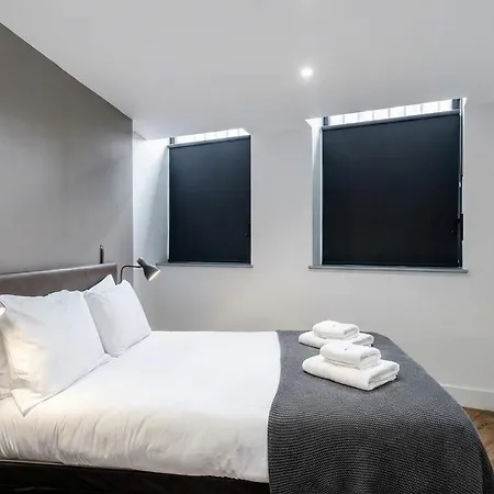 Modern 3bed Flat In W Security Apartmán *